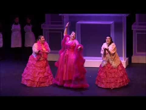 Cendrillon (Massenet) - Lynne McMurtry, contralto as Madame de la Haltière