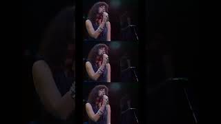 Did you know that Linda Ronstadt also sang “Blue Bayou” in Spanish?