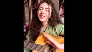 Young Iranian Girl's STUNNING Guitar Cover