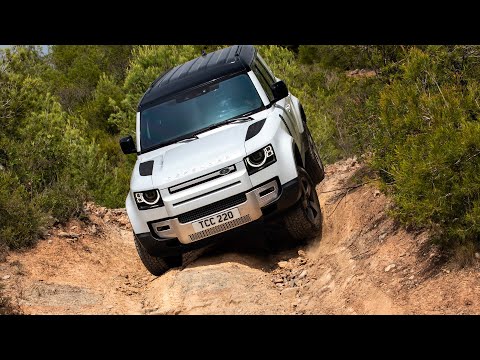 Land Rover Defender 110 S Hybrid - Off-Road Test Drive [No Talking]