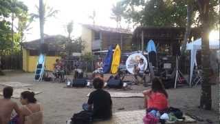 preview picture of video 'Surf Sessions - Jump dos Guias (Caraiva - BA 10-01-2013)'