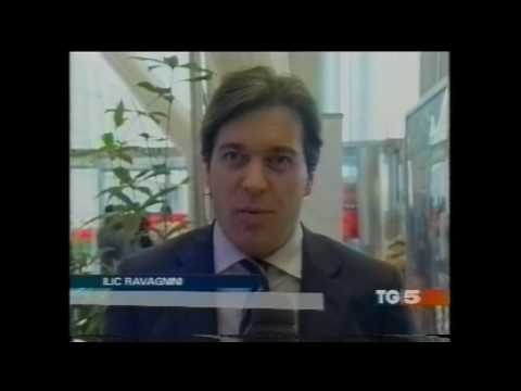 Duomo di cioccolato da record al Carosello - Canale 5