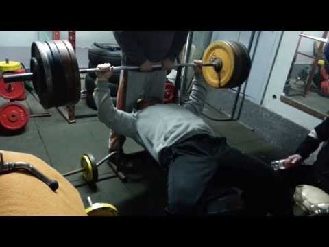 230 kg benc press irfan