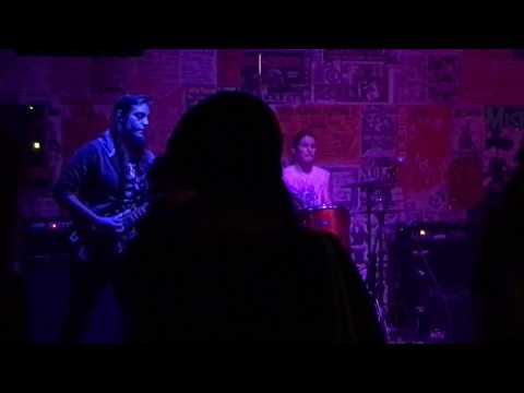 Gemišt - Traditional Life / Disconnected