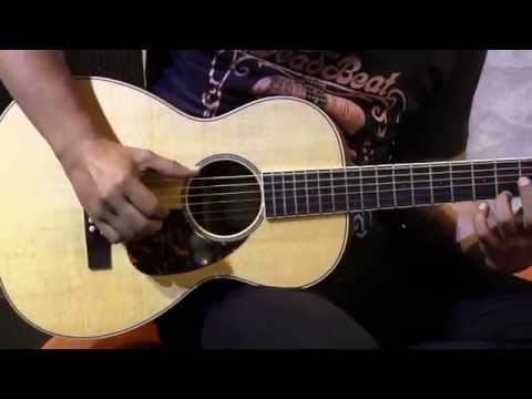 Larrivee P-03 Parlor Guitar