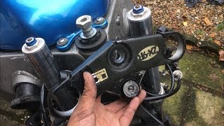 top yoke triple clamp removal kawasaki ninja Zx9r (streetfighter project part 1)