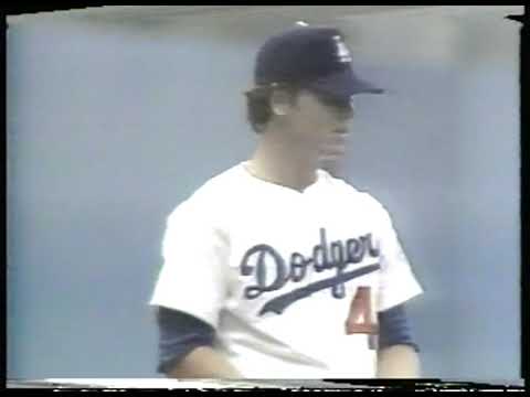 MLB - 1982 - Intro To This Week In Baseball - With Mel Allen Making Comparisons To Farm Animals