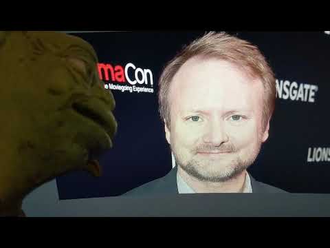 Yoda Watches Rian Johnson Admitting He Ignored Star Wars Canon In TLJ!