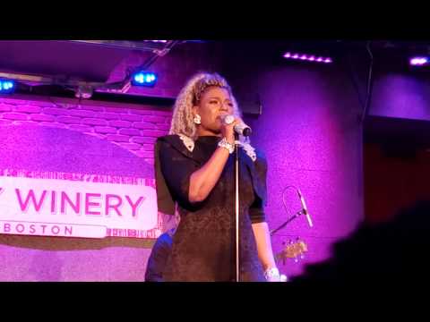 Syleena Johnson Hit On Me Live The Woman Tour 2019