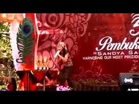 Nadhia Dewi Aryasa _ MUDALARA (spektakuler)