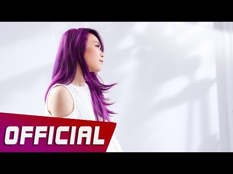 Thể hiện bởi Mỹ Tâm