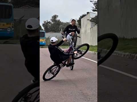 Quase🔥😬#grau #graudebike #grauderua #bike #bikelife #bikelover #shorts #youtube #explore