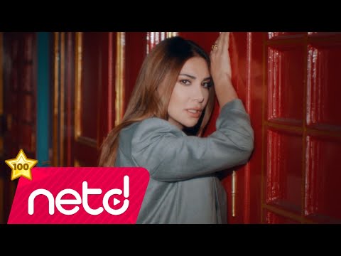 Ebru Yaşar - Kalmam