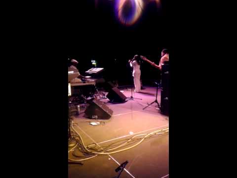 Summertime - Lori Williams (Phil Perry Live)