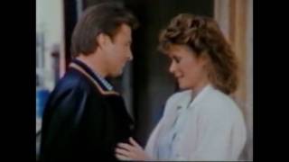 Scarecrow and Mrs. King - Hearts open slowly