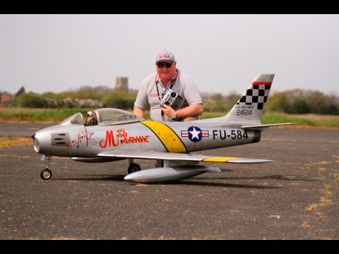 DEAD STICK LANDING - 1/6 SCALE F-86 SABRE - JETCAT P180RX VE DAY TRIBUTE RAF TIBENHAM - 2016