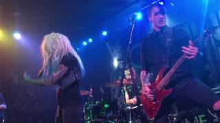 Stitched Up Heart - Finally Free live 09/02/2016