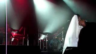 Basement Jaxx Intro &amp; &#39;Good Luck&#39; Live @ Brixton Academy 28.04.09