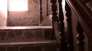 preview picture of video 'Climbing the stairs of White House Hotel in Yangon'