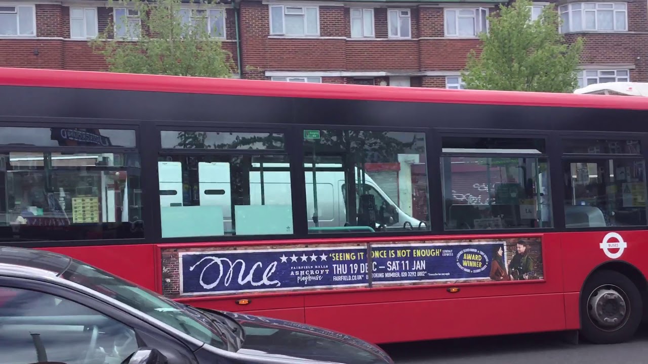 288 bus at Queensbury Circle ⭕️