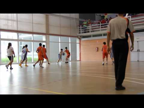 Infantil: Liga C.B Larrodé vs N.B Torrent (26/10/2013)