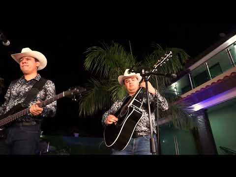 el caballero luceros jr ft la bertiniza de culiacan...
