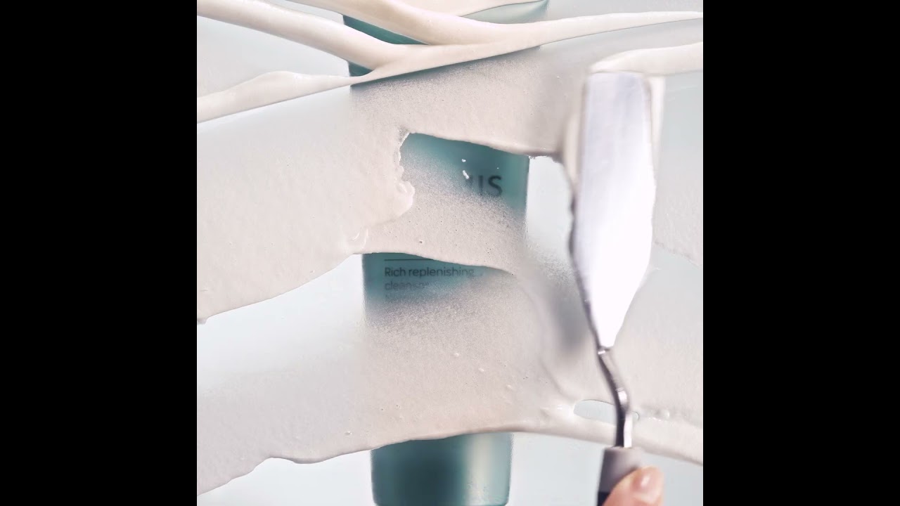 ELEMIS Pro-Collagen Hydrating Cleansing Mousse - Увлажняющий мус-очиститель Про-колаген, 125 мл