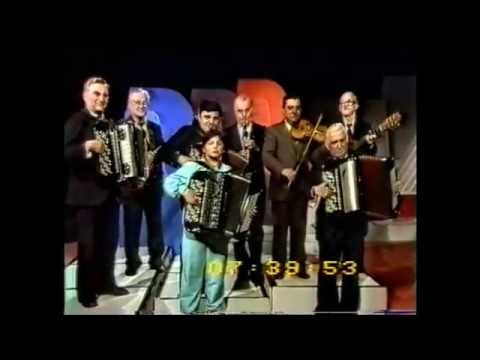 Srdjan Bakic(11 godina)-prvi nastup na TV-u 1987. god sa Mijom Krnjevcem