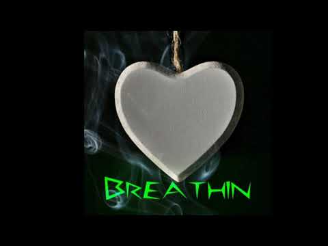 KVMO feat. Adam Christopher – Breathin