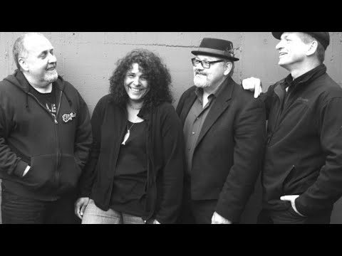 Musik Aktiv - Showroom Sessions  -Just Midnight -