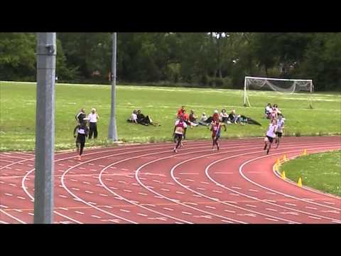 YDL lower 1st June 13 - 200m men Kesi 22.9