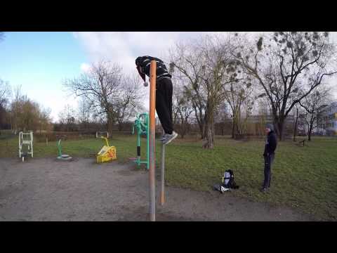 Świąteczny trening ekipy z zielonego Gaju - street workout