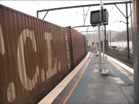 Pacific National NR35 works 5MB4 with NR56.