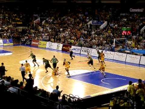 La Liga match i basket