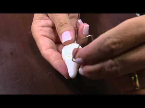 Mulher.com - 22/01/2016 - Abacaxi ornamental em biscuit - Alessandra Assi PT1