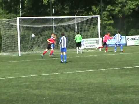 VDZ speler Jelle nr 11 - D1 2010-2011