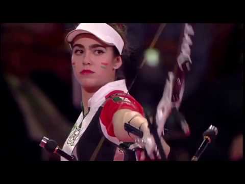 enrevista televisa llegada al aeropuerto de Sandra Vanessa Garza