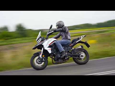 Benelli TRK 702 Walkaround and Ride