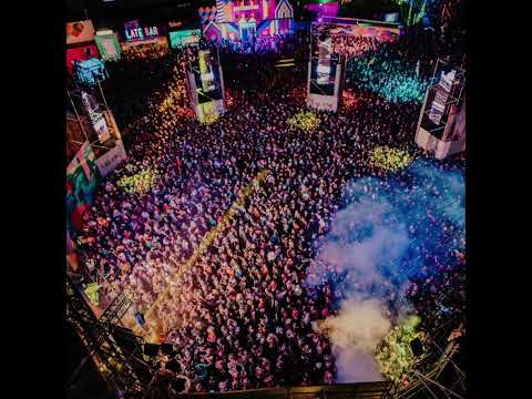 Fatboy Slim Live at Glastonbury 2022 (Shangrila - Gas Tower)