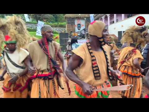 La danse des guerriers de Batoufam: le Meudjong au Festival International Reconnection.