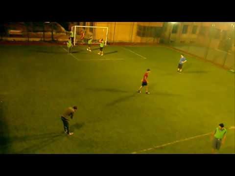 Futbol Arena Halı Saha 2 11.05.2016 22:30 - akillisaha.com