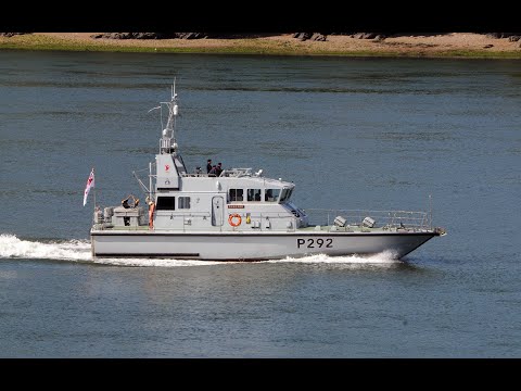ROYAL NAVY P2000 CLASS TRAINING CRAFT HMS CHARGER P292 ENTERS DEVONPORT NAVAL BASE - 21st May 2020