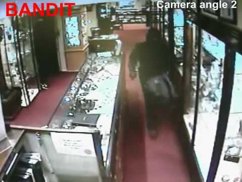 Real CCTV Robbery Attempt Foiled by BANDIT Active Fog Security