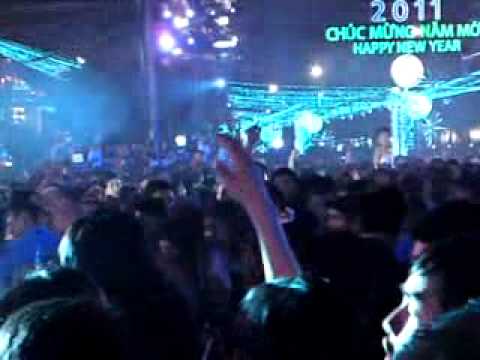 Countdown Party 2010 with Matt Cerf & Emma Hewitt, HCMC Vietnam