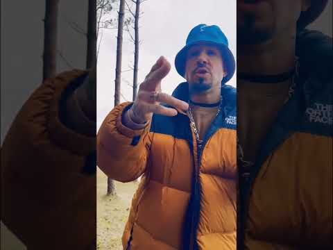 LIEBE IST 💔 überall erhältlich !!