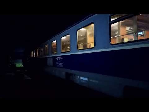 H452 pleacă din Halta Putna Centru cu Trenul Regio R5627 Suceava-Putna 06.11.2022