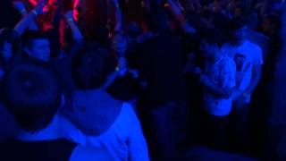 Caliban    Nowhere To Run, No Place To Hide (live @Podzemka)