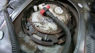 How to Change a Fuel Pump on a Ford Fusion