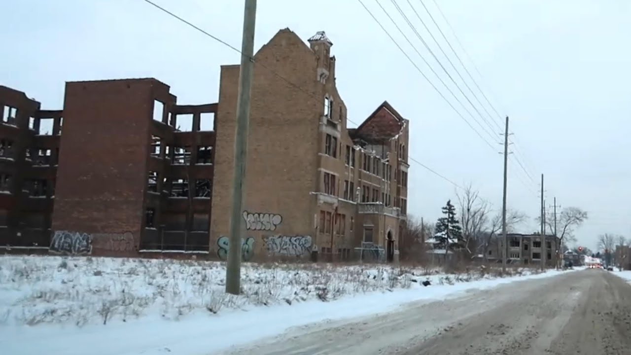 DETROIT IS COLD AND SNOWY RIGHT NOW