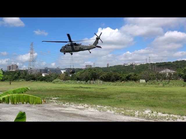 Taiwan military conducts resupply drills